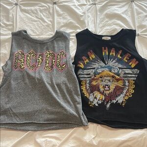 Forever 21 Gray and Black Short Sleeve Tees